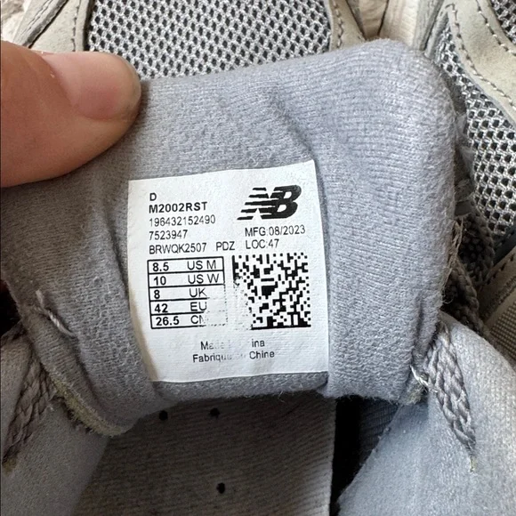 New Balance 2002R - Picture 7 of 7